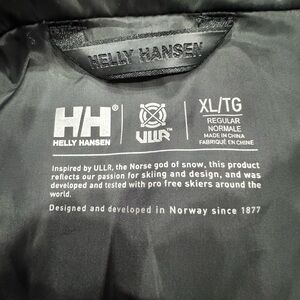 Helly Hansen Men's Garibaldi 2.0 Insulated Ski Jacket